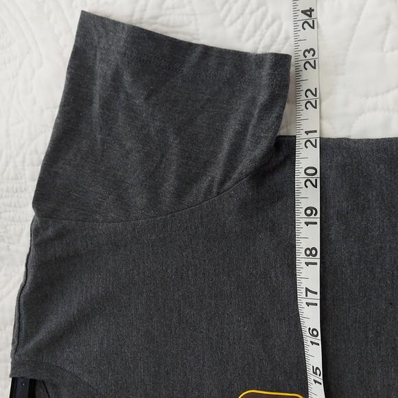 - Nike Gray San Diego Padres Baseball Tee with Gold Lettering, Size XL, Like New - Picture 7 of 8